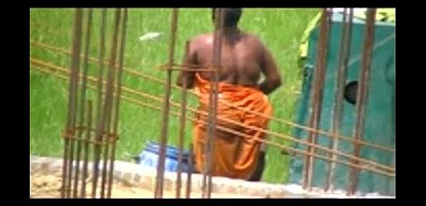  working women bathing